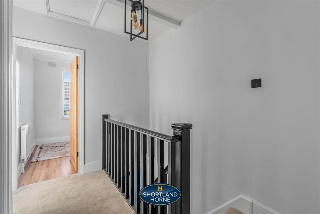 Additional image 16 of Gregory Avenue, Styvechale, Coventry