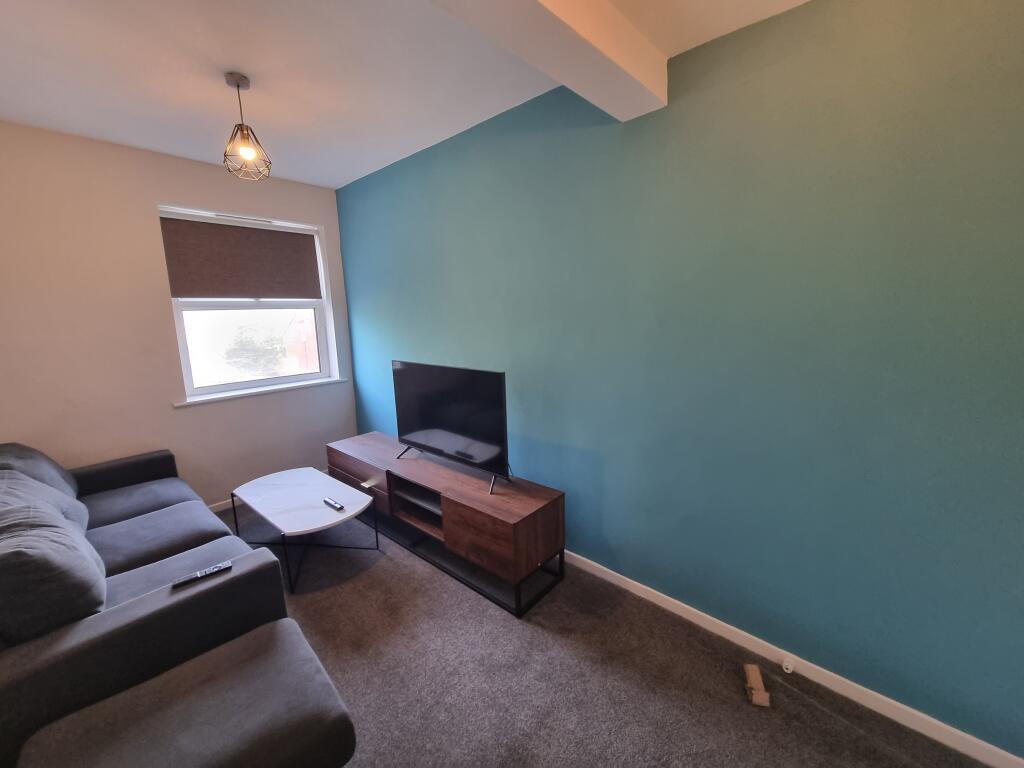 Additional image 10 of Flat 4, 35 Clemens Street, Leamington Spa