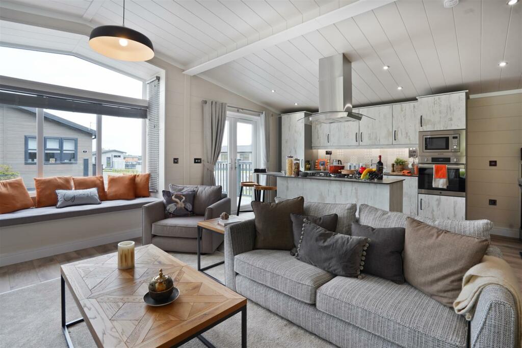 Additional image 15 of Bosworth Lakeside Lodges, Market Bosworth,