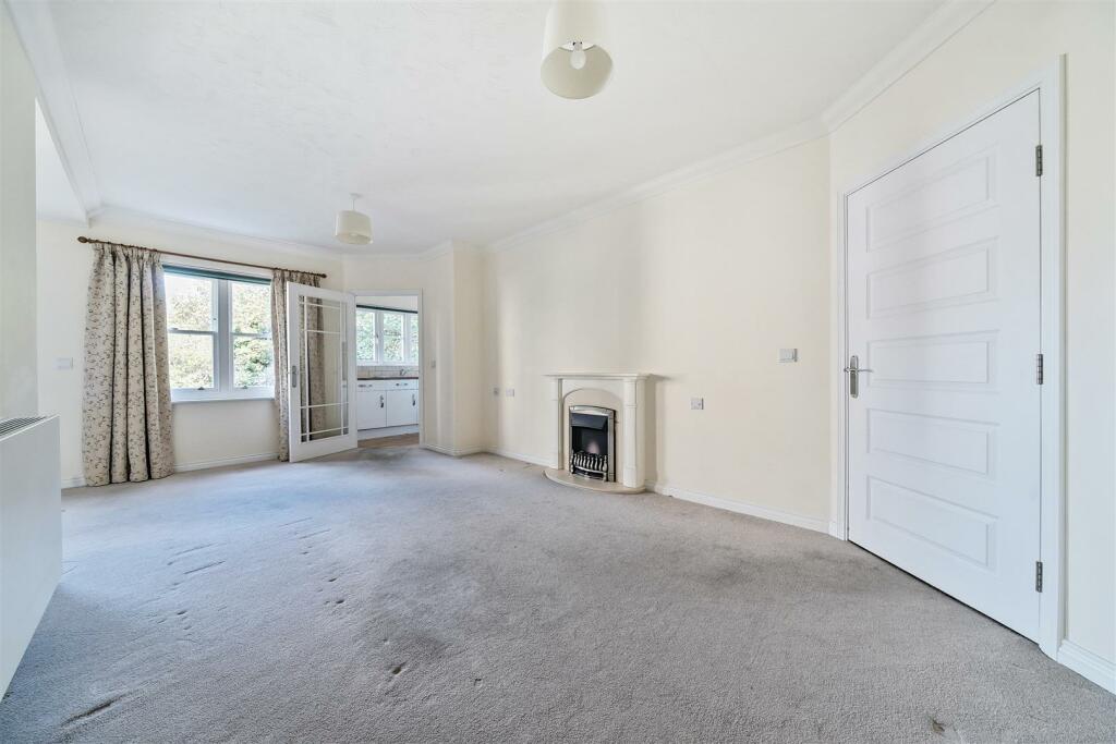 Additional image 5 of Abbots Lodge, Canterbury