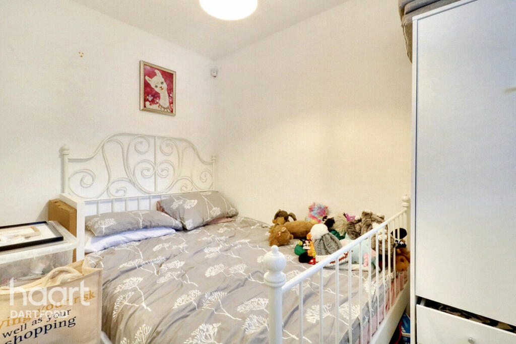 Additional image 11 of Lingfield Avenue, Dartford