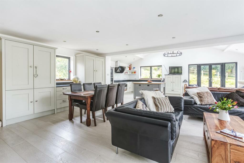 Additional image 8 of Santa Lucia Barn, Eaton Bank, Duffield, Derbyshire