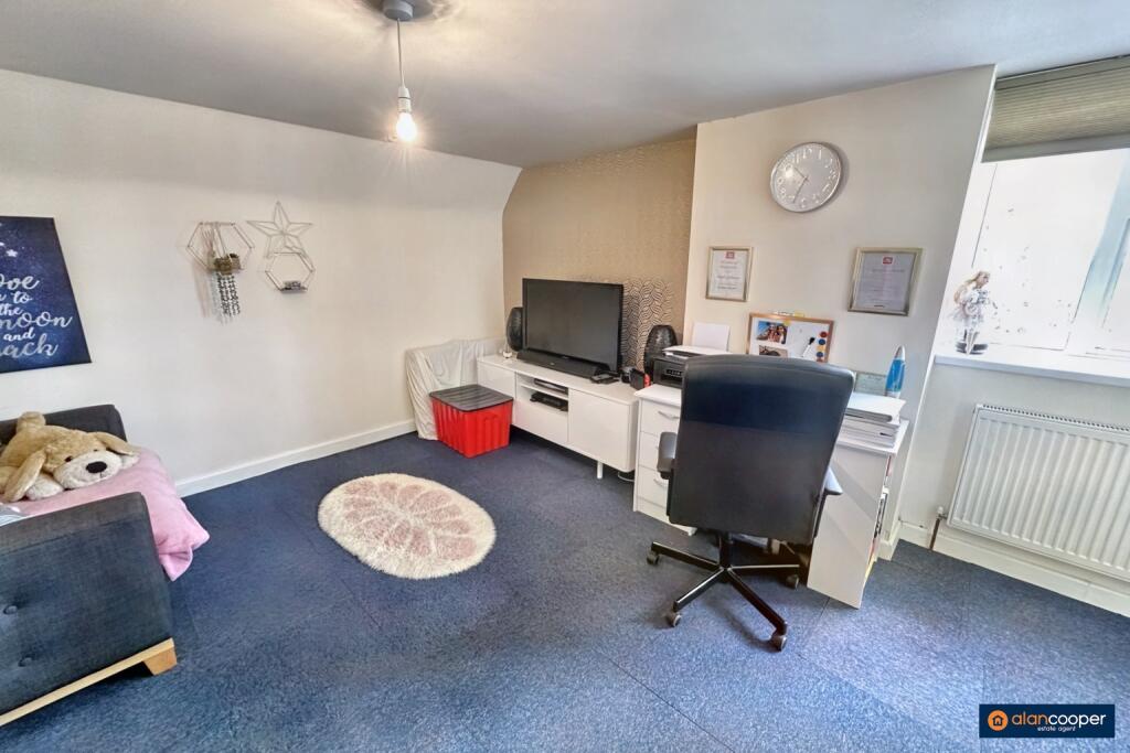 Additional image 19 of Nuneaton Road, Bulkington, CV12 9SB