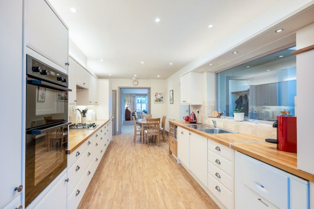 Additional image 4 of West Street, Stratford-upon-Avon