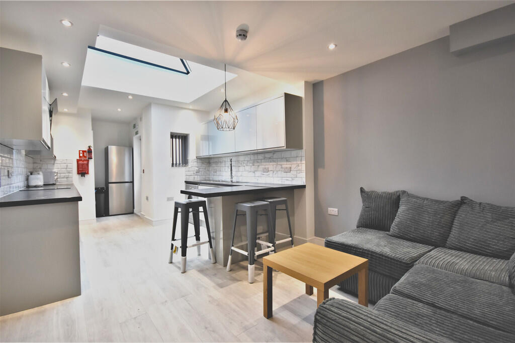 Additional image 5 of Marlborough Road, Coventry, CV2 4EN