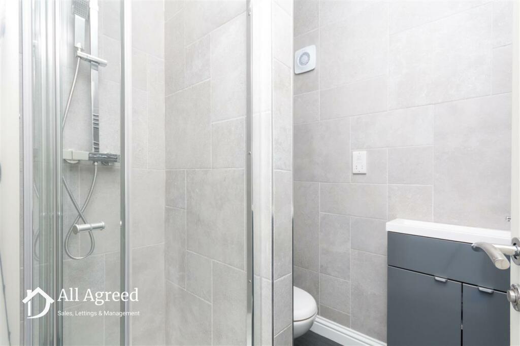 Additional image 10 of The Triangle, Ilkeston