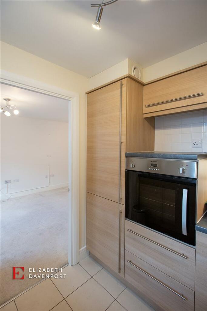 Additional image 15 of Waverley Road, Kenilworth