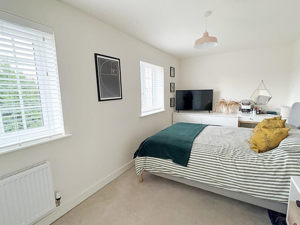 Additional image 8 of Diggs Close, Cawston