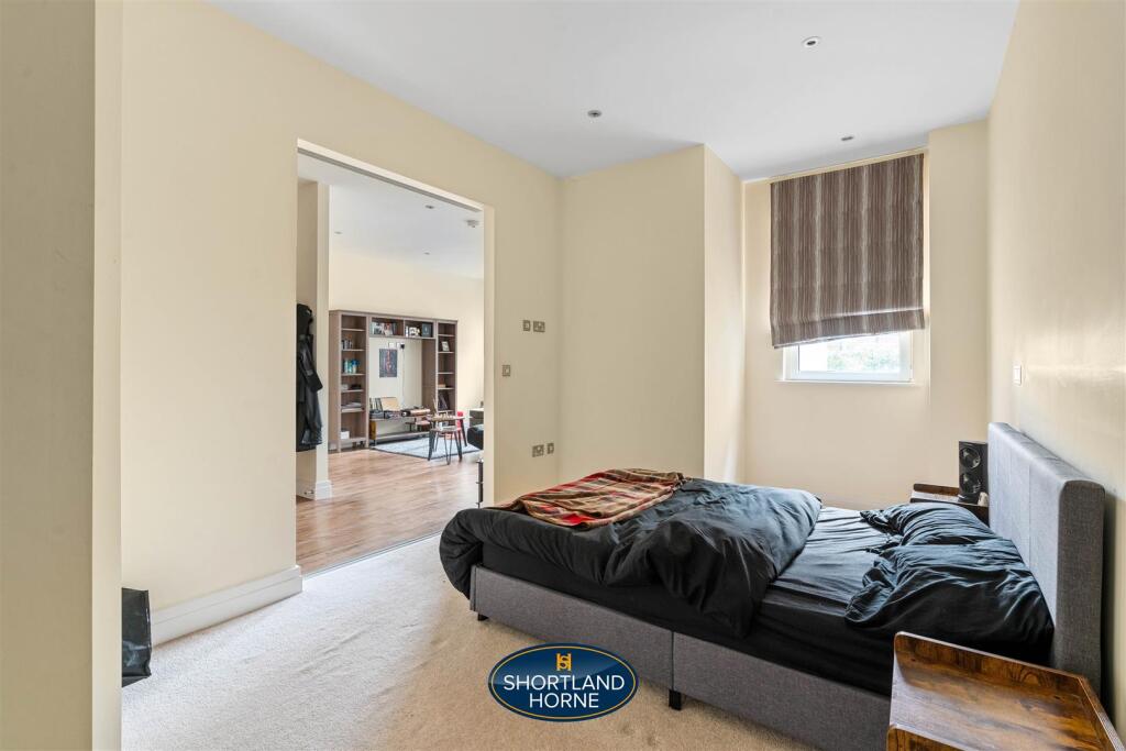 Additional image 7 of Clarendon Avenue, Leamington Spa