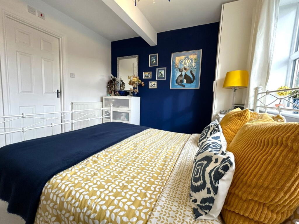 Additional image 10 of Edyvean Close, Rugby, CV22 6LD