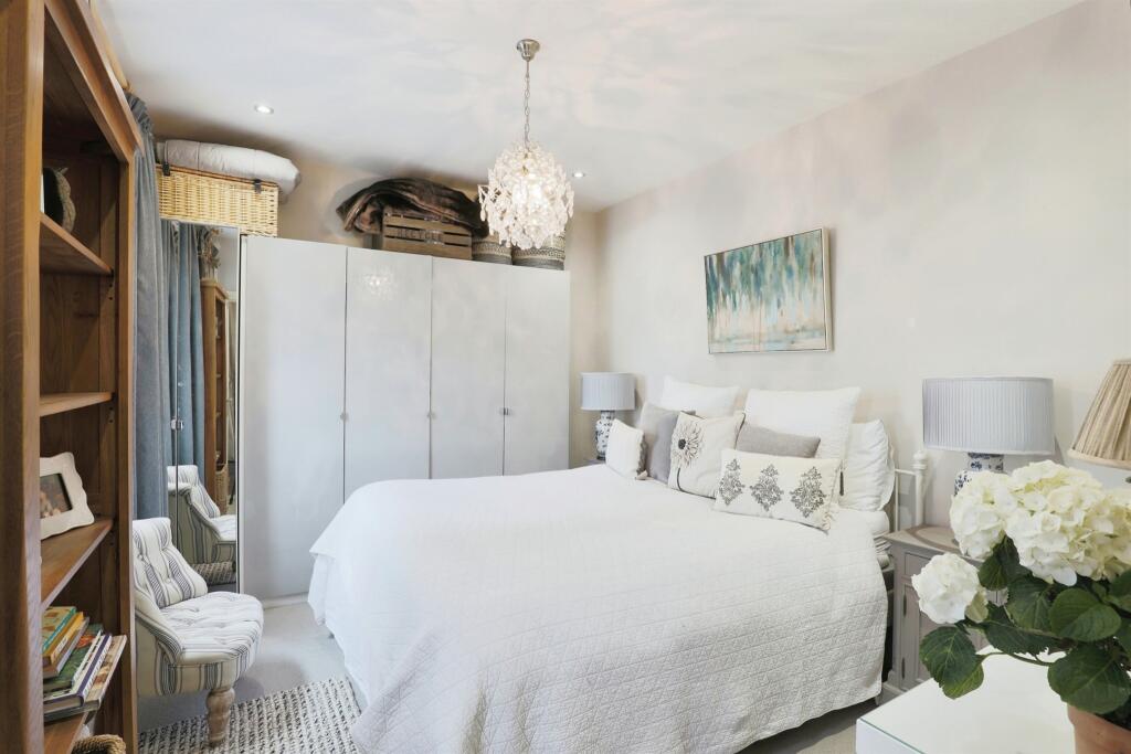 Additional image 8 of Walton Road, Wellesbourne, Warwick