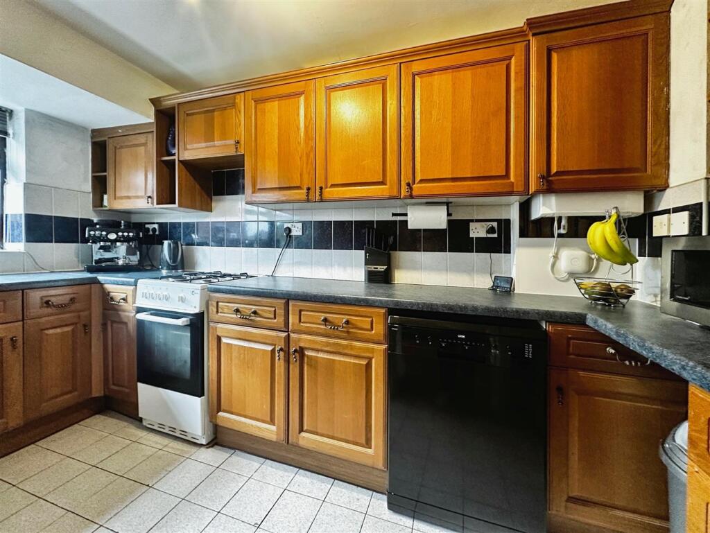 Additional image 2 of Mathecroft, Leamington Spa