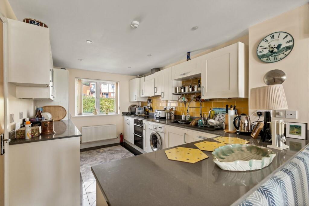 Additional image 4 of Lower Corniche, Hythe, CT21