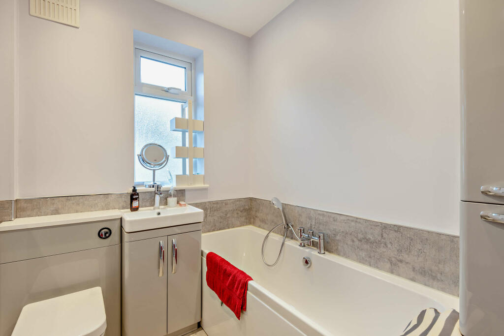 Additional image 11 of Luddesdon road, Erith, County Kent, DA8