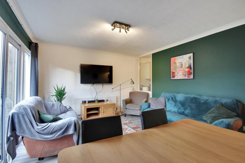 Additional image 5 of Punch Croft, New Ash Green, Longfield, Kent, DA3