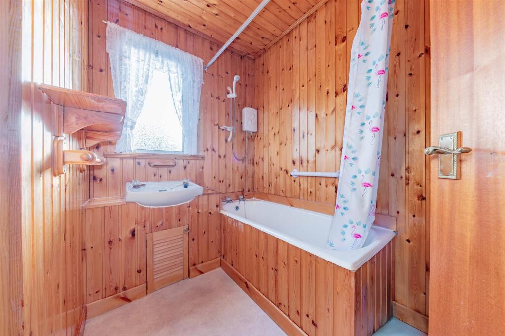 Additional image 8 of Mossgiel Place, Dundee