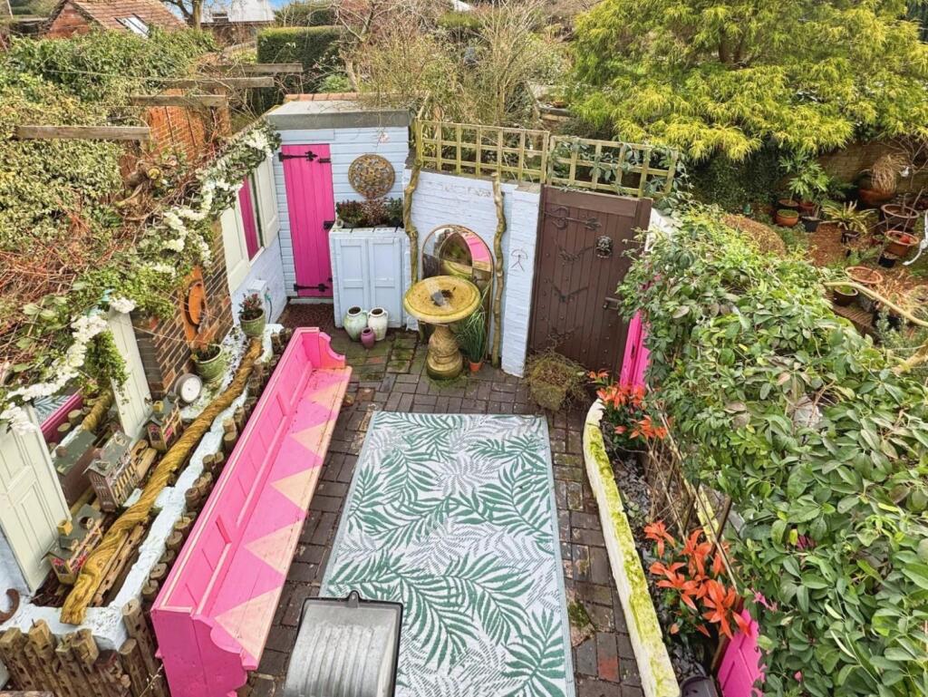 Additional image 12 of High Street, Warwick