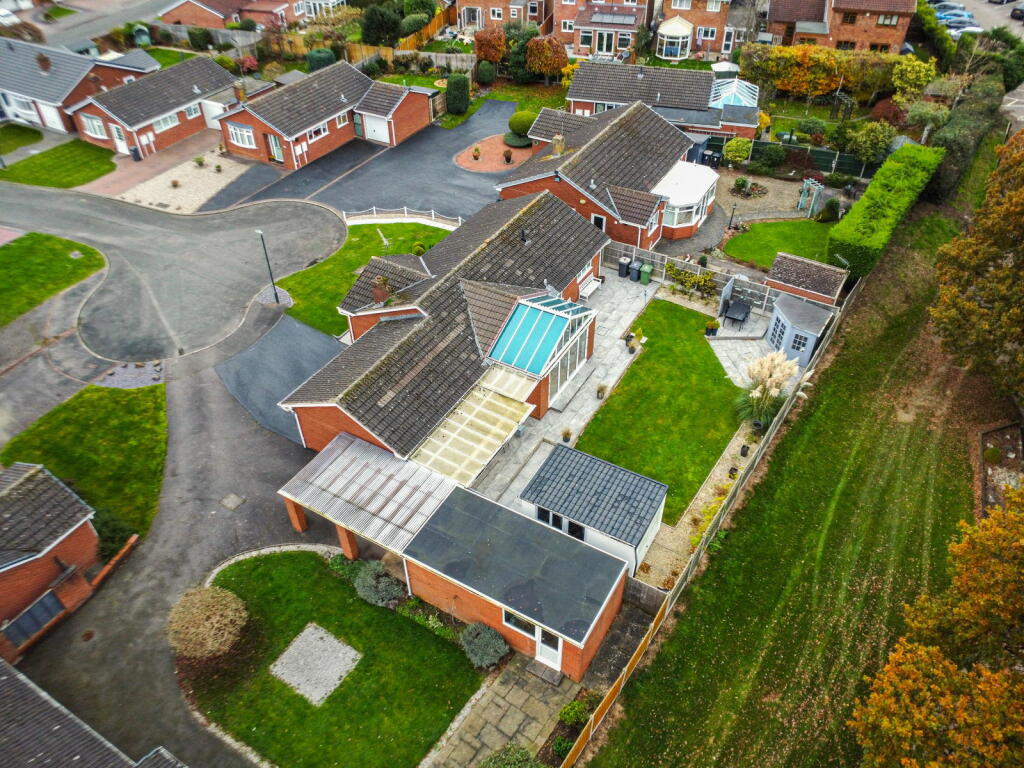 Additional image 31 of Luxury Bungalow, Muirfield Close, Whitestone, CV11 6UA