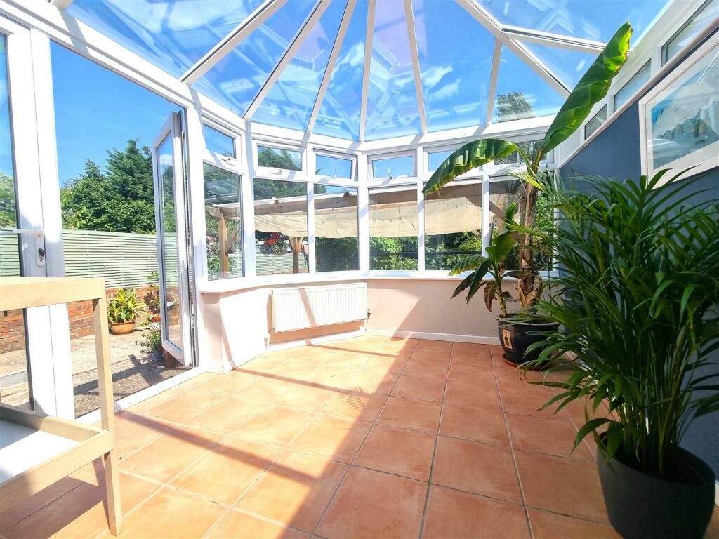 Additional image 3 of Conway Avenue, Tile Hill Village, Coventry