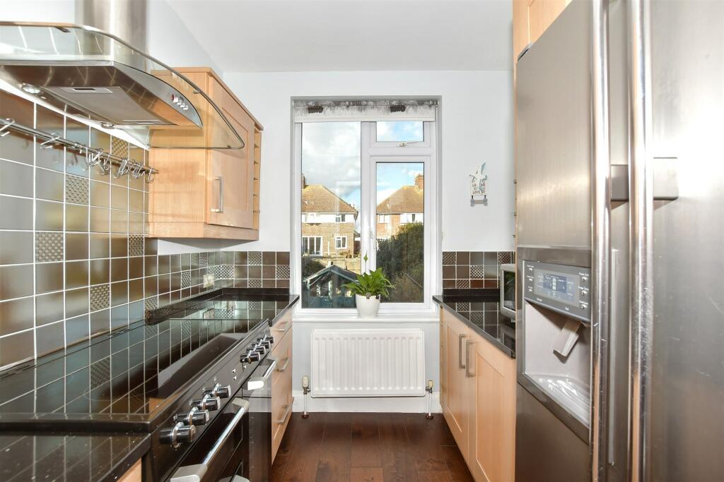 Additional image 11 of West Parade, Hythe, Kent