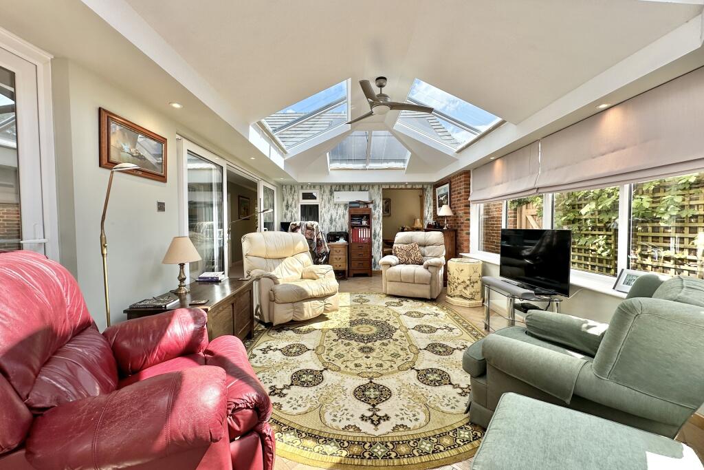 Additional image 12 of Radnor Cliff Crescent, Sandgate, Kent