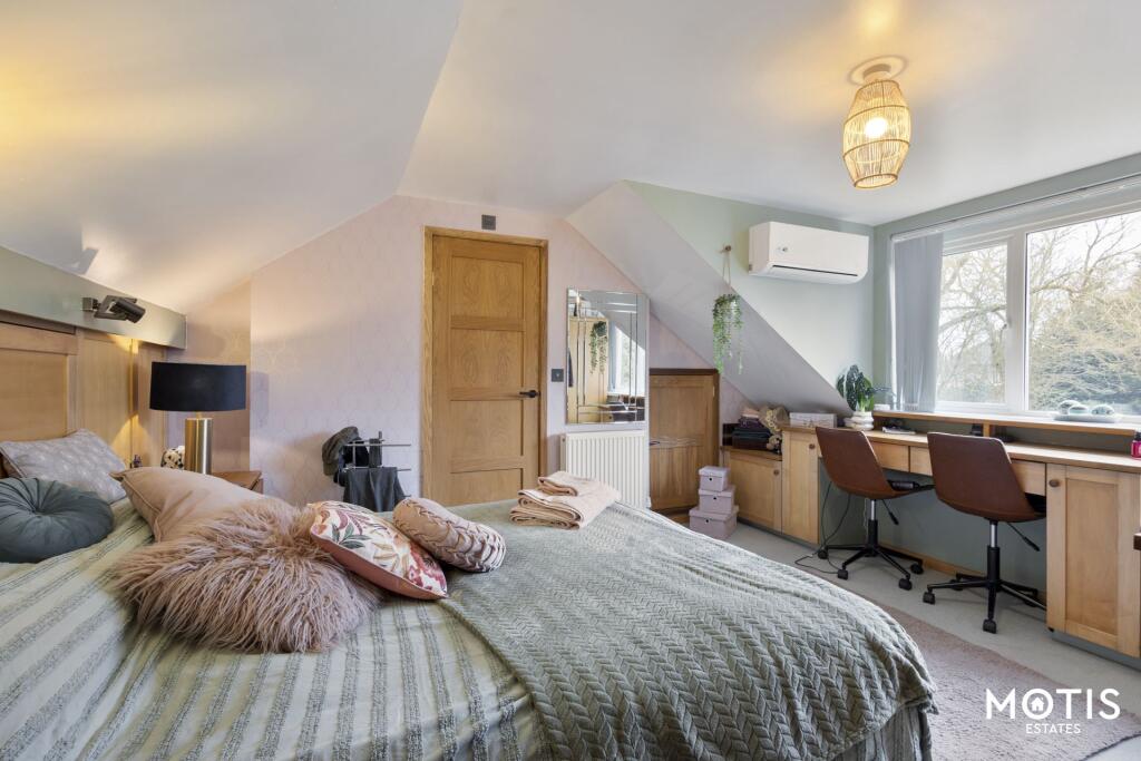 Additional image 10 of Canterbury Road, Folkestone, CT18