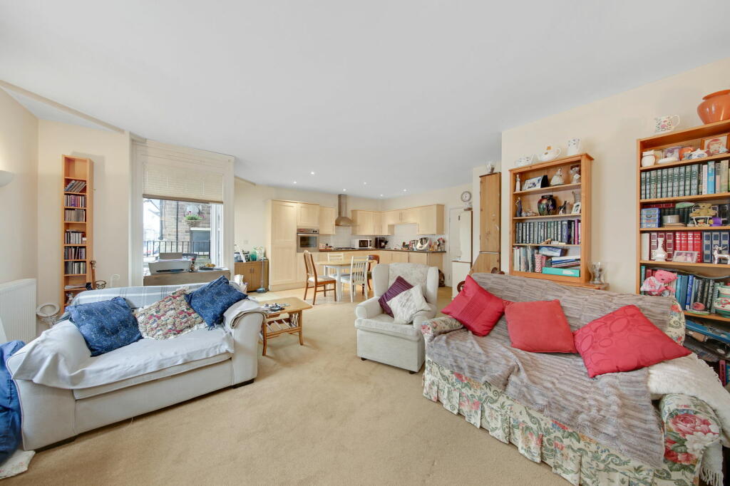 Additional image 16 of Malvern House, Smedley Street, Matlock, DE4 3JG