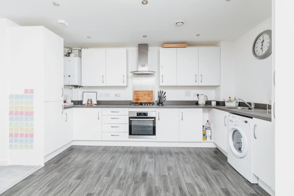 Additional image 14 of Hildefirth Close, Weldon, Ebbsfleet Valley, Swanscombe, DA10