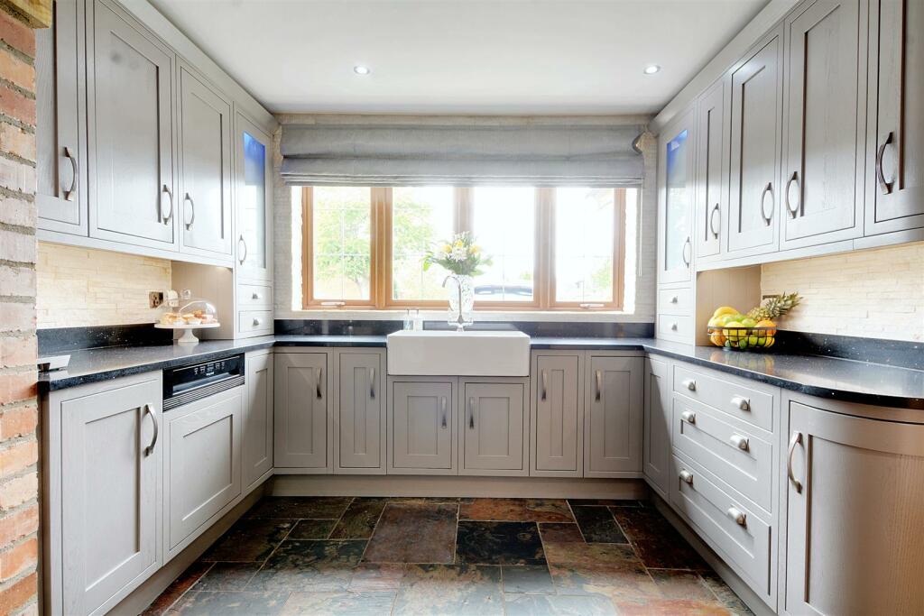 Additional image 13 of Field Close, Breaston