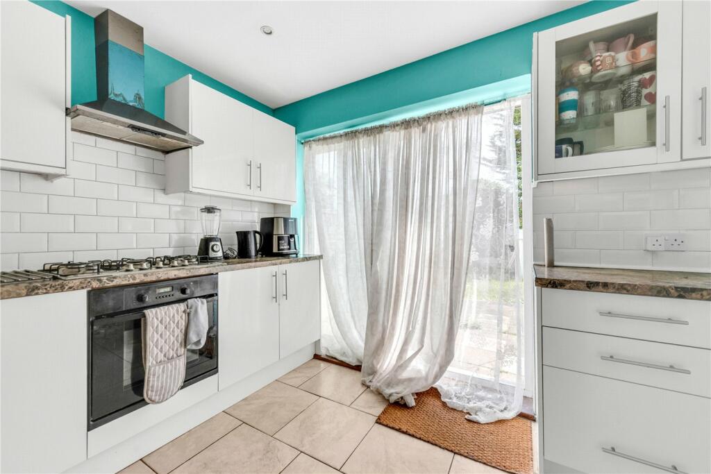 Additional image 5 of Stuart Mantle Way, Erith, Kent, DA8