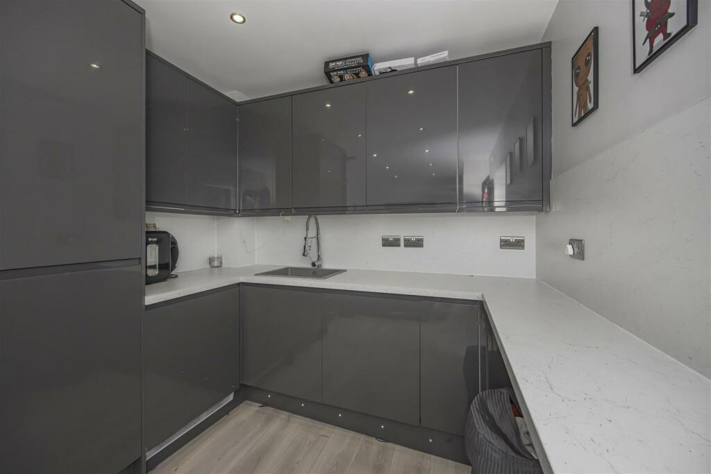 Additional image 7 of Carmichael Avenue, Greenhithe