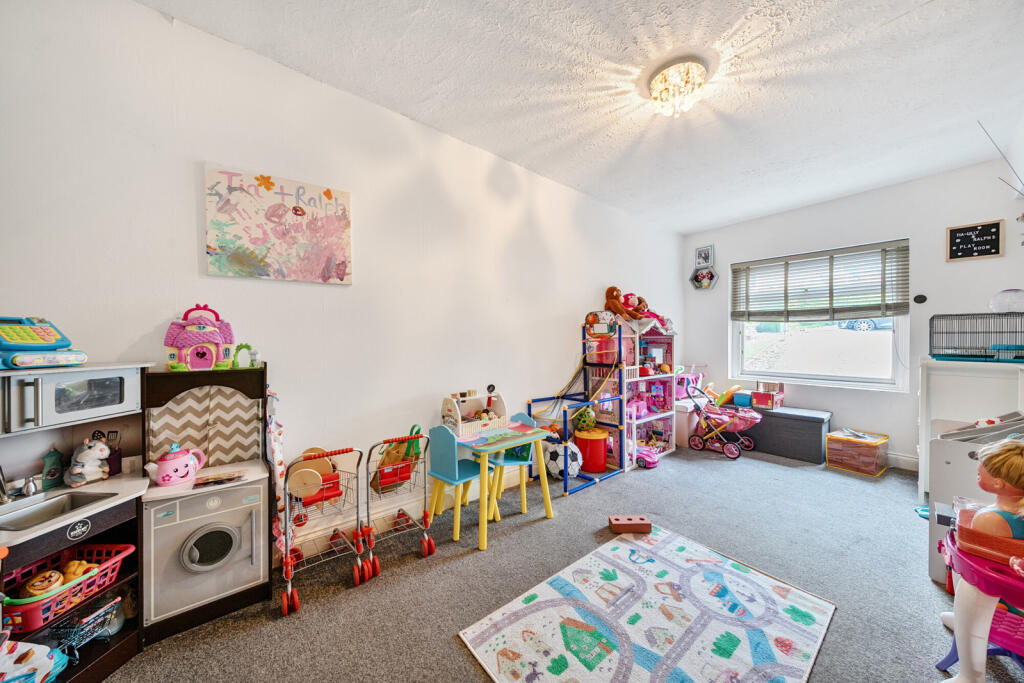 Additional image 8 of Silver Spring Close, Erith