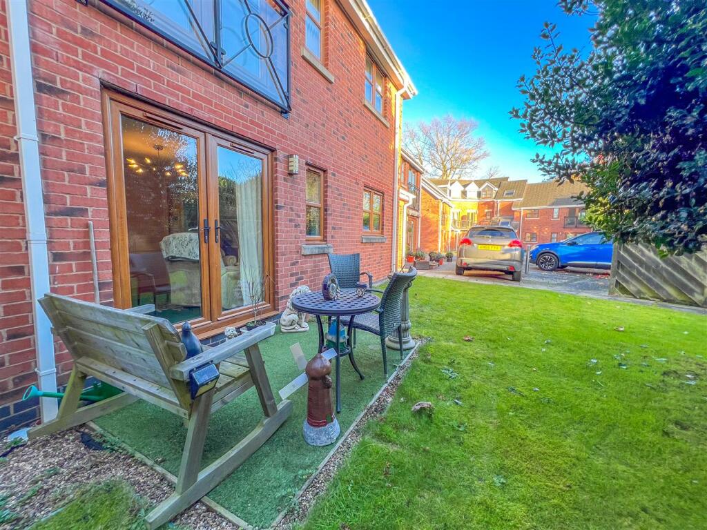 Additional image 11 of Weavers Gardens, Exhall, Coventry