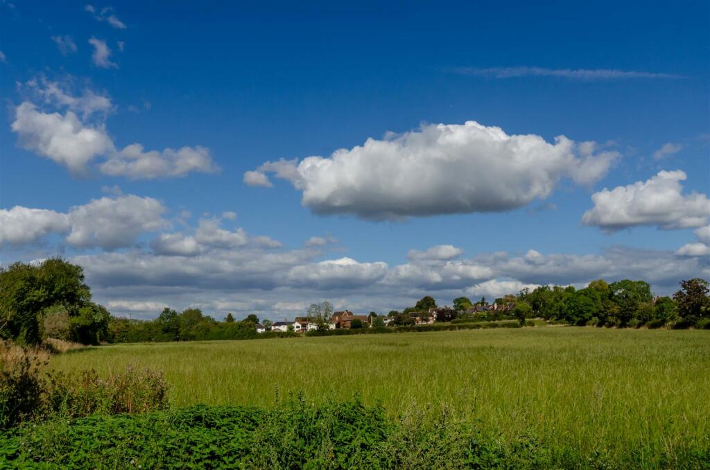 Additional image 26 of The Dairy, Mill House Court, Stoke Golding.