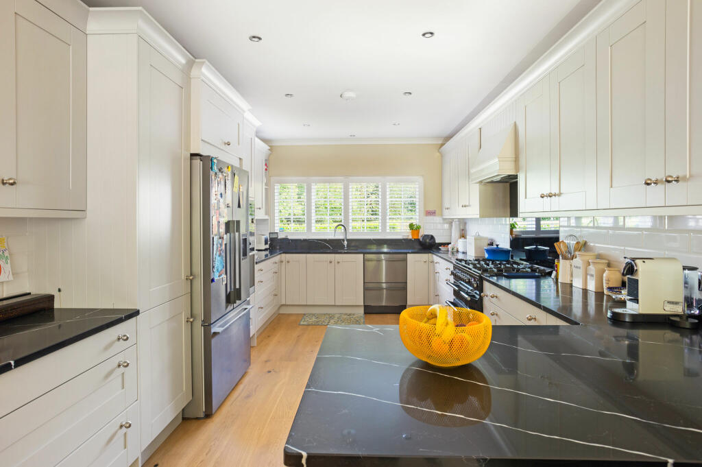 Additional image 5 of Dark Lane, Stratford-Upon-Avon, CV37