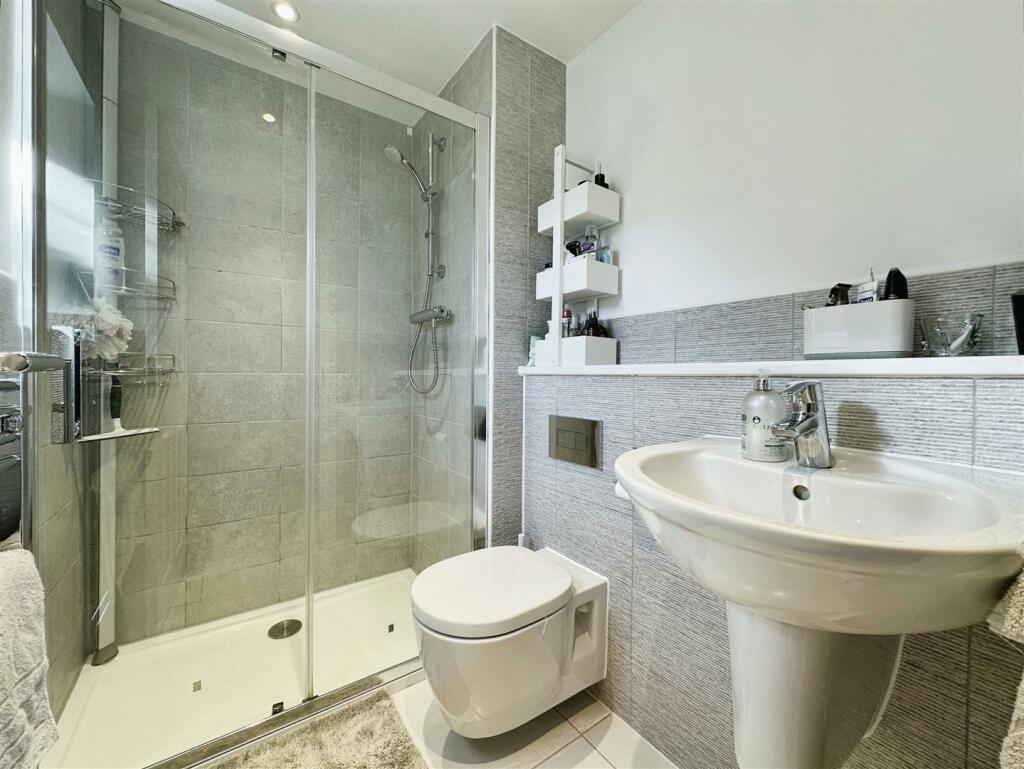 Additional image 30 of Poplar Way, Whitnash, Leamington Spa