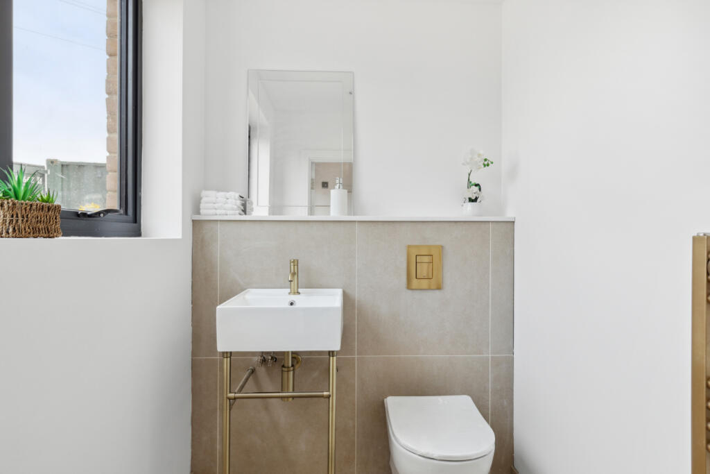 Additional image 19 of Thistlefield Close, 
Bexley, DA5