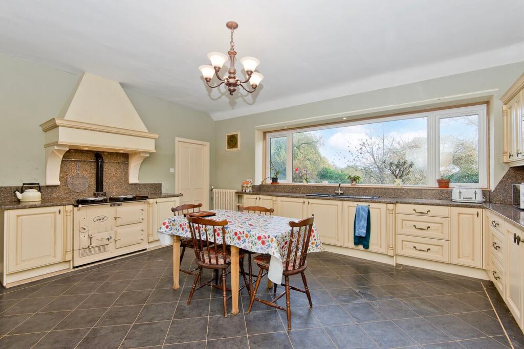 Additional image 12 of Montrose, DD10