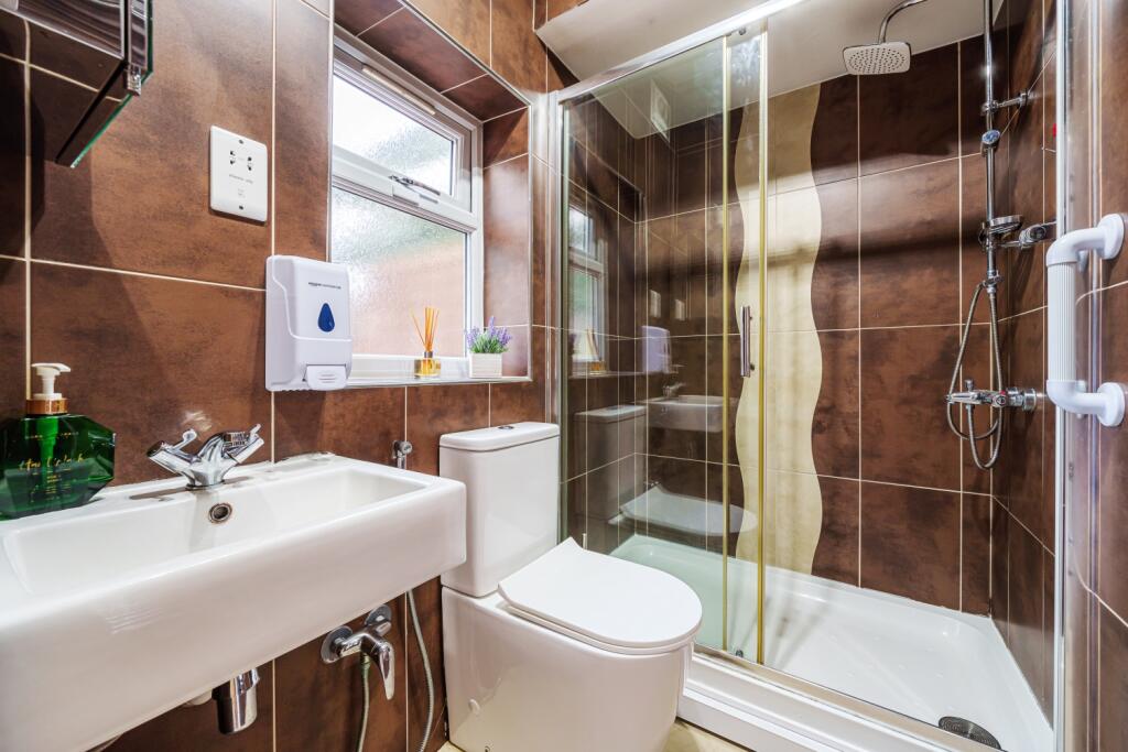 Additional image 18 of St. James's Road, Gravesend