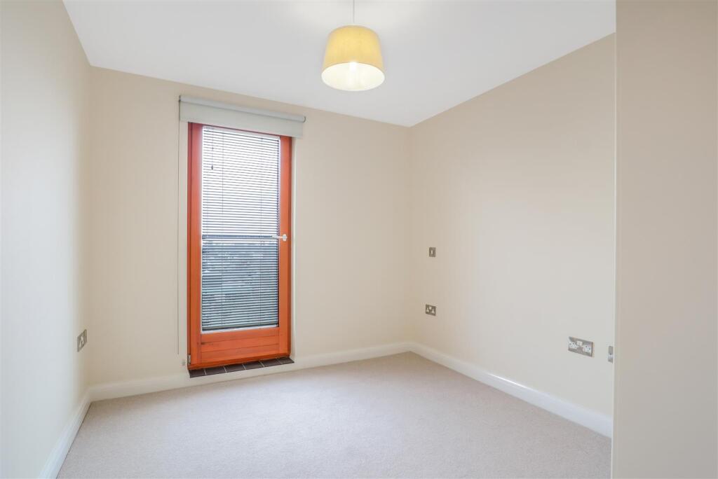 Additional image 11 of Abbey End, Kenilworth