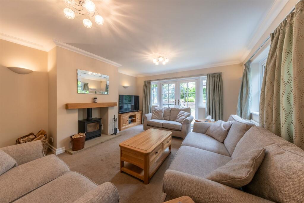 Additional image 48 of St. Johns Way, Sandiway, Cheshire