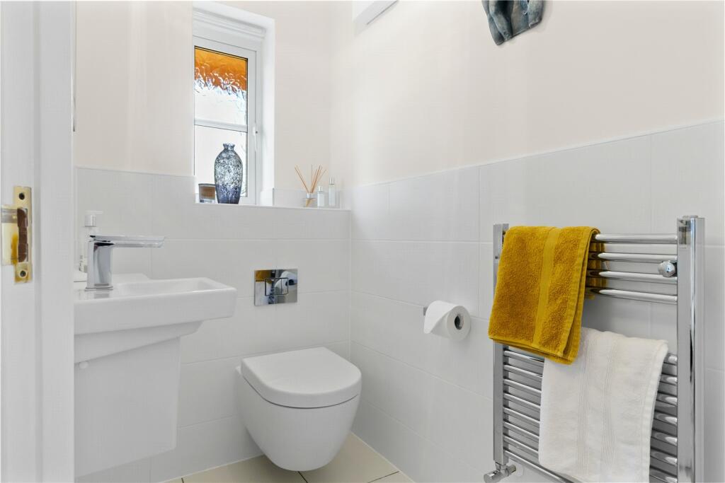 Additional image 6 of Huddesford Drive, Balsall Common, Coventry, West Midlands, CV7