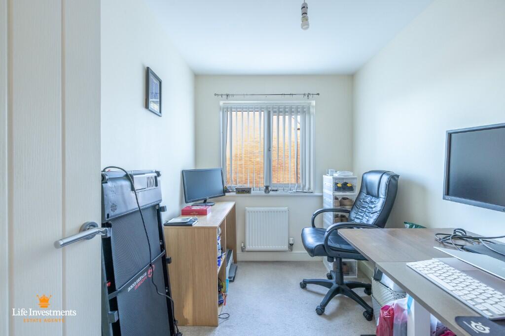 Additional image 11 of Elder Avenue, Rugby, Warwickshire, CV21