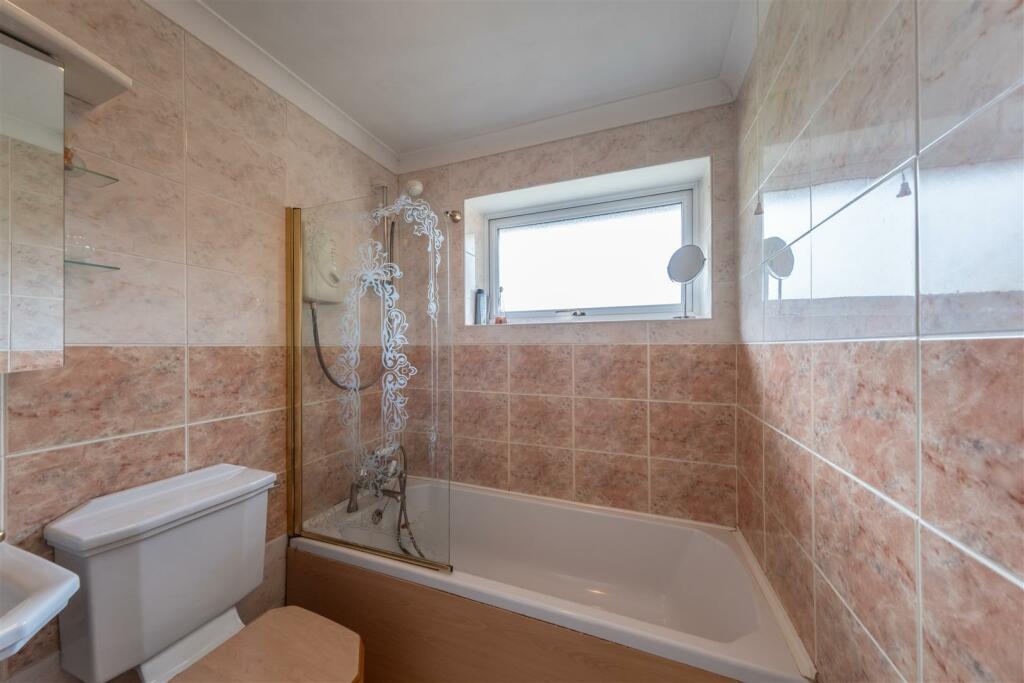 Additional image 26 of Meadow Close, Cuddington, Cheshire