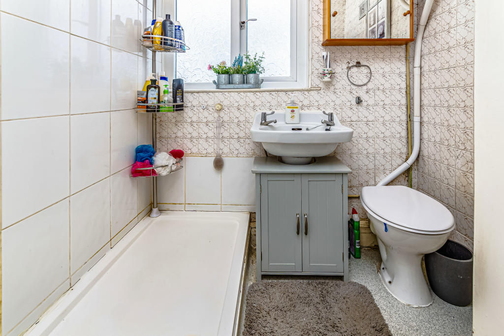 Additional image 15 of Lawford Gardens, Dartford, DA1