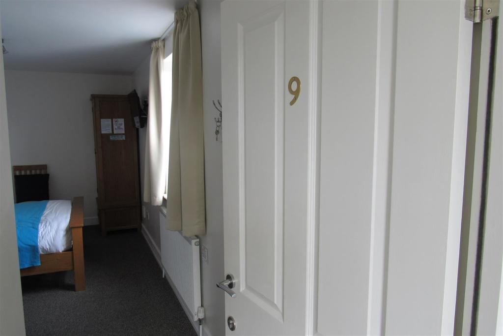 Additional image 23 of Central Parade, Herne Bay