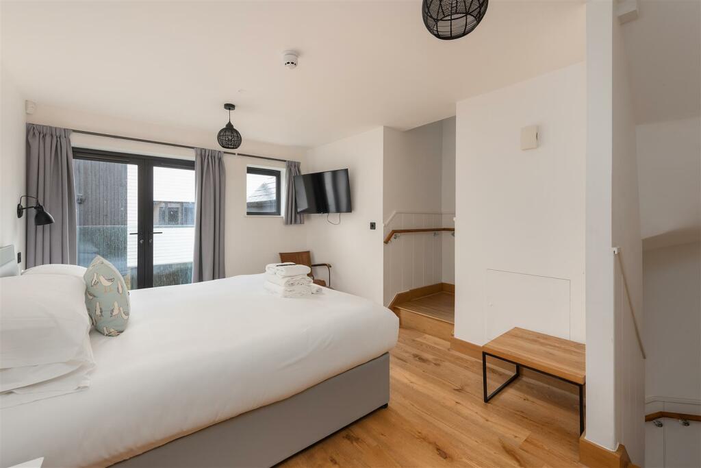 Additional image 7 of Sea Street, Whitstable