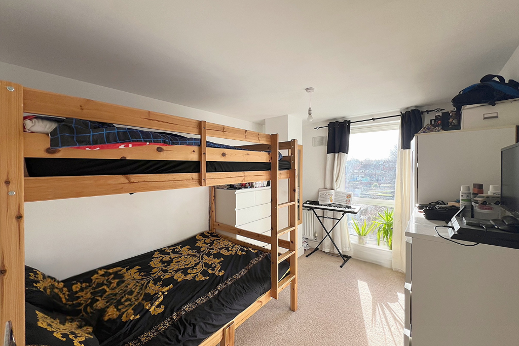 Additional image 5 of Canal Road, Gravesend, DA12 2AT