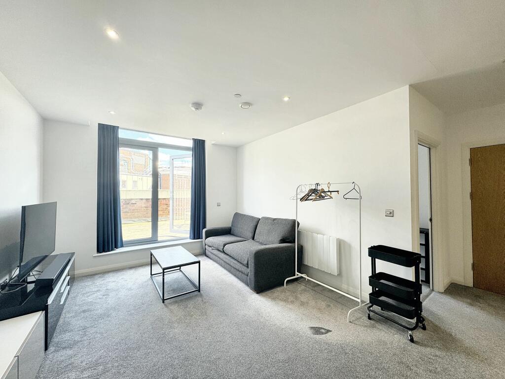 Additional image 4 of Corporation Street, The Co-Operative, CV1