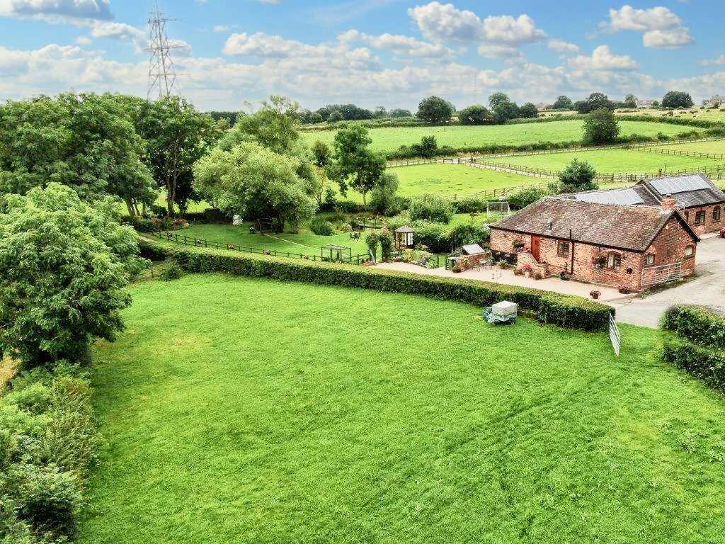 Additional image 18 of Willow Cottage, Robeyfields Farm, Heanor Road, Smalley, Ilkeston